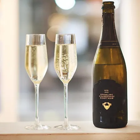 Arkadia Chillout By Bookinghost *